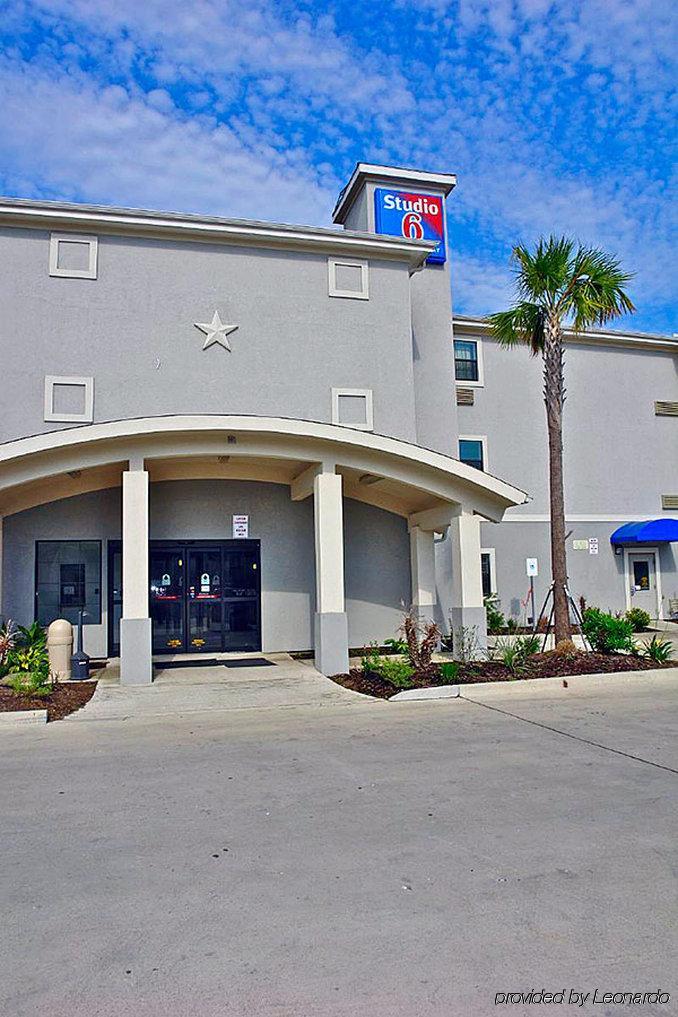 Oyo Townhouse Beaumont Medical Center Area Hotel Amenities photo